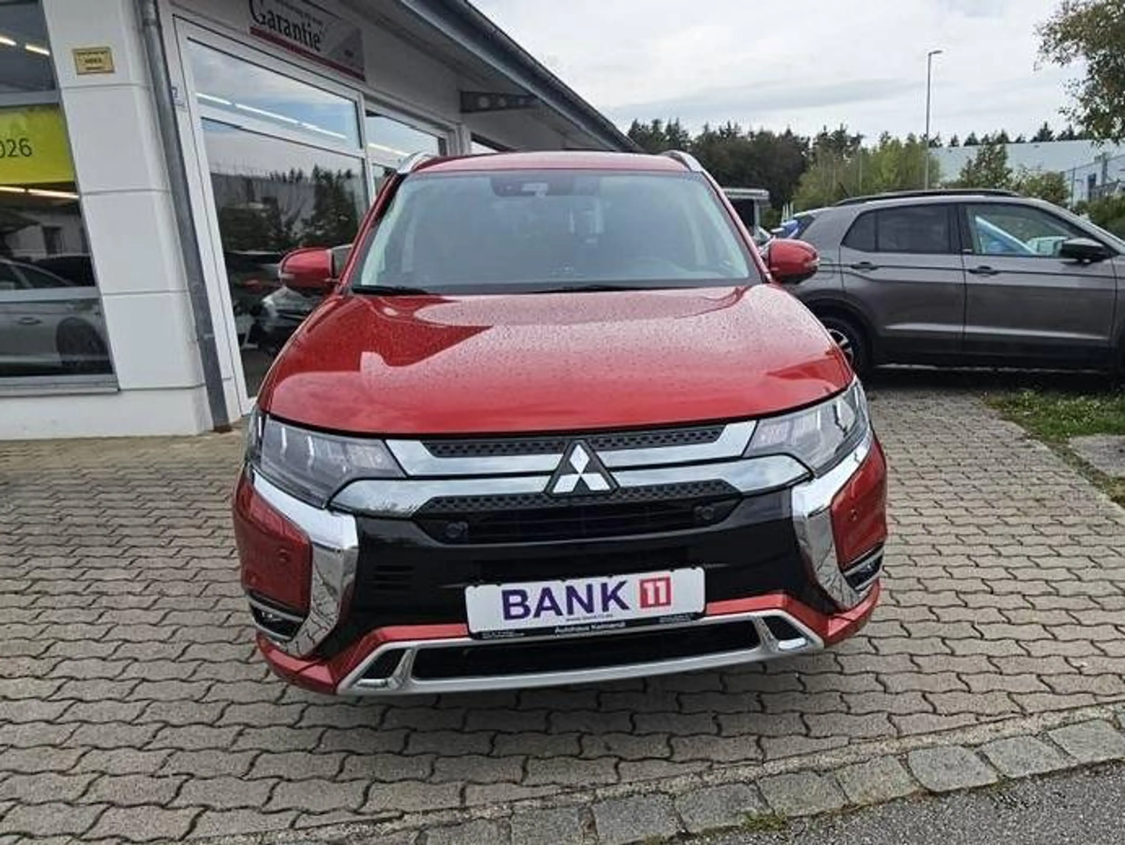 Mitsubishi Outlander PHEV Plus 4WD - 1. Hand - Scheckheftgepflegt - — photo 4