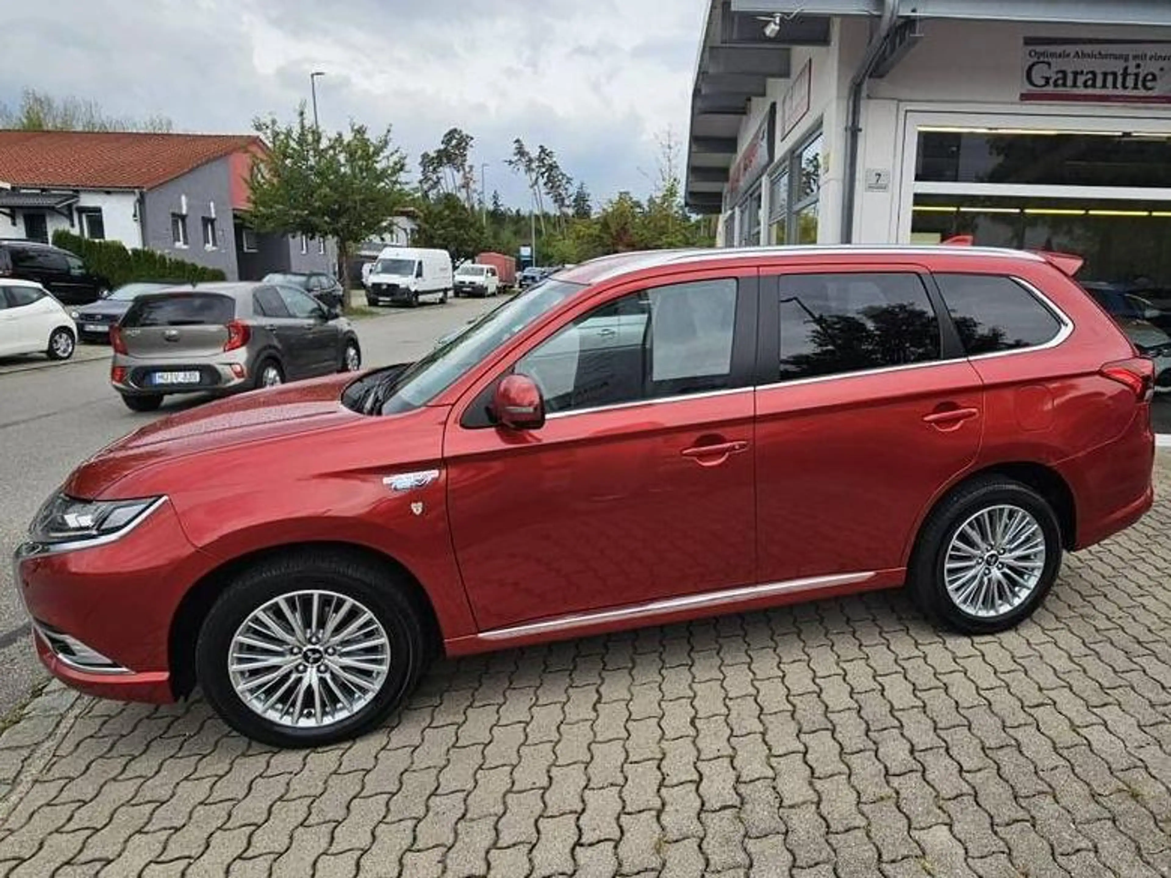 Mitsubishi Outlander PHEV Plus 4WD - 1. Hand - Scheckheftgepflegt - — photo 11