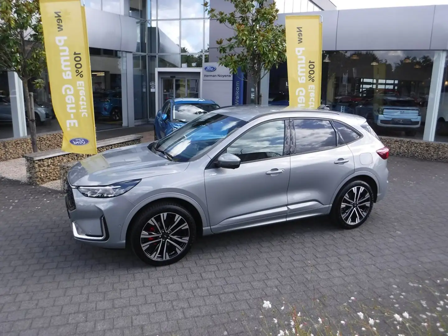 Ford Kuga ST lin X Silber - 1