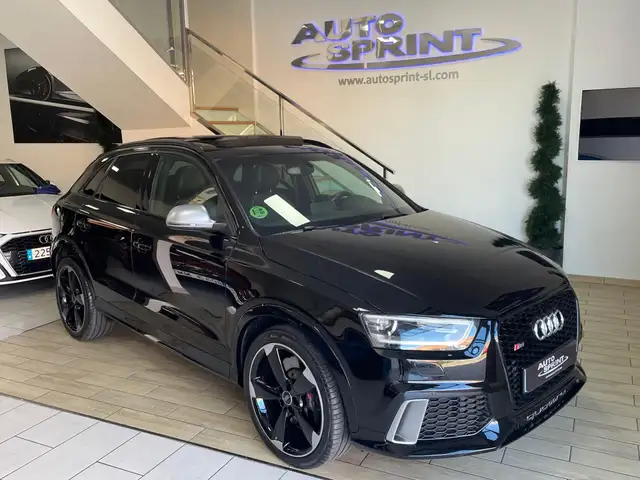 Audi RS Q3 2.5 TFSI quattro S-Tronic