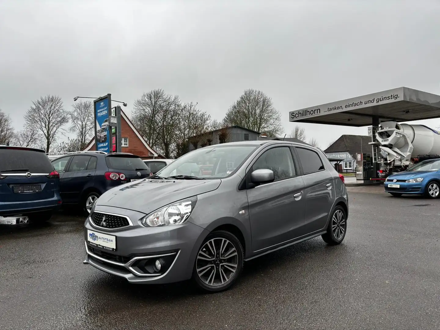 Mitsubishi Space Star Diamant Edition+ 1,2l  TÜV/NAVI/KLIMA Grau - 1