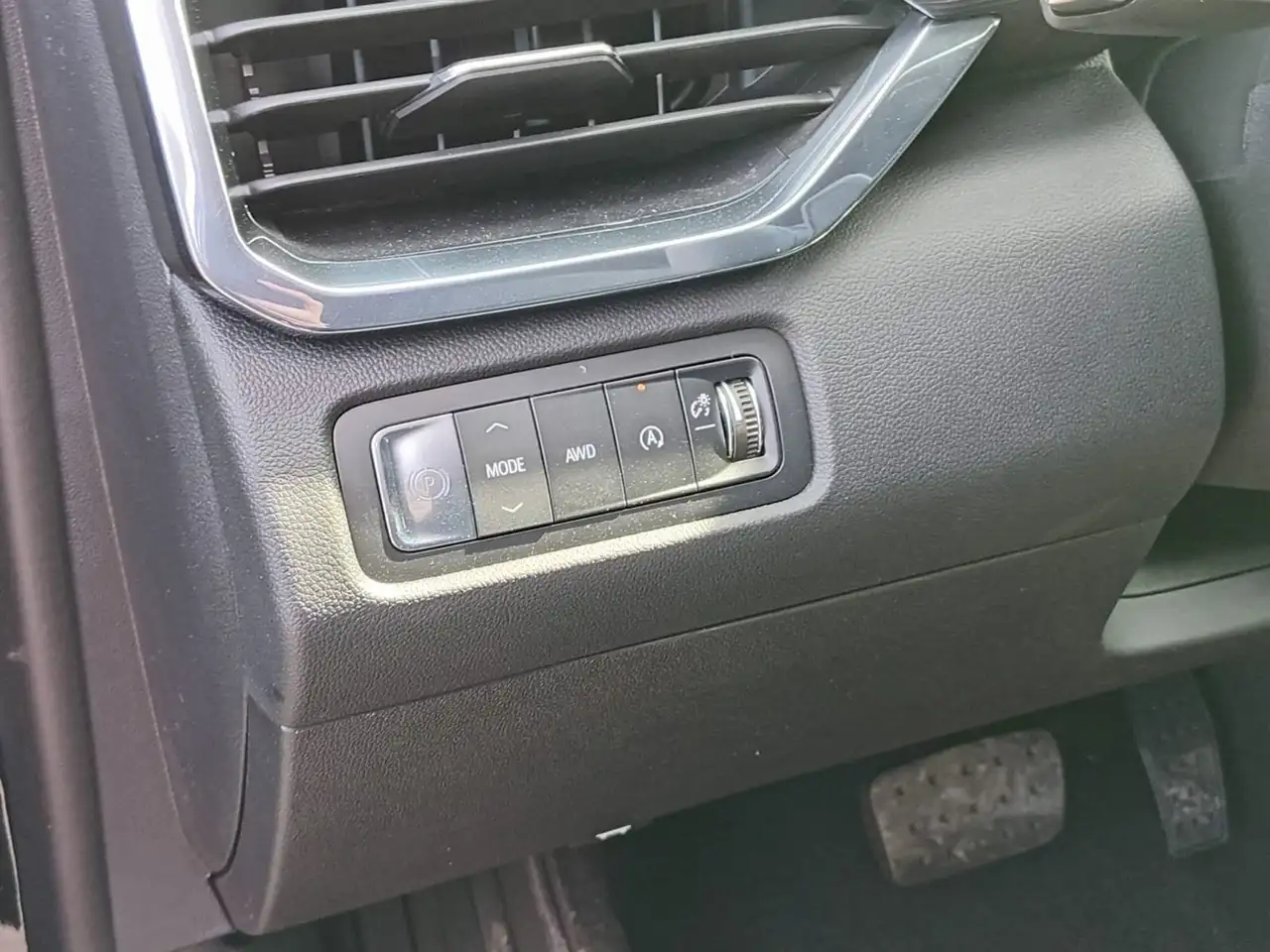 GMC Acadia снимка GMC Acadia