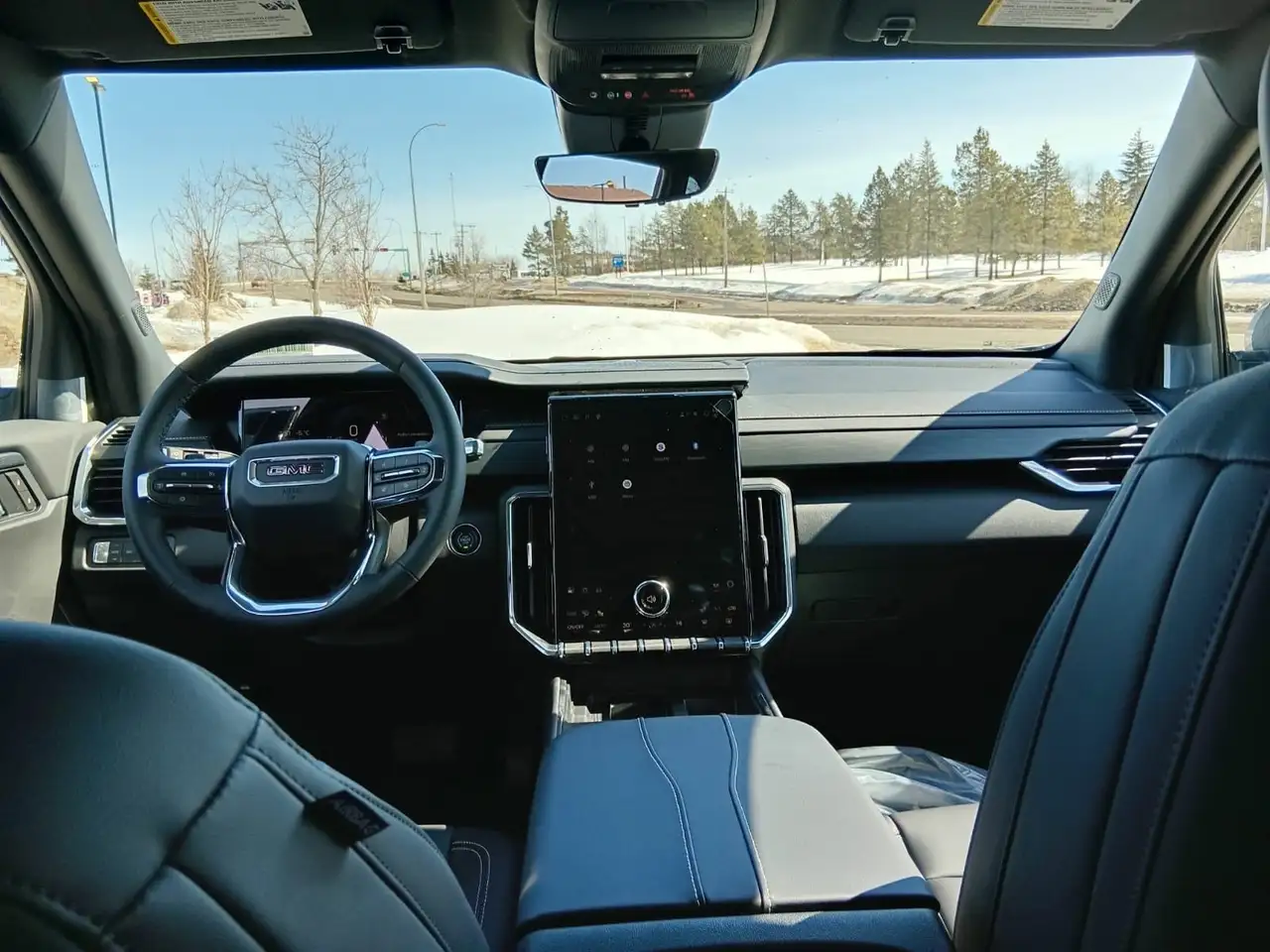 GMC Acadia снимка GMC Acadia