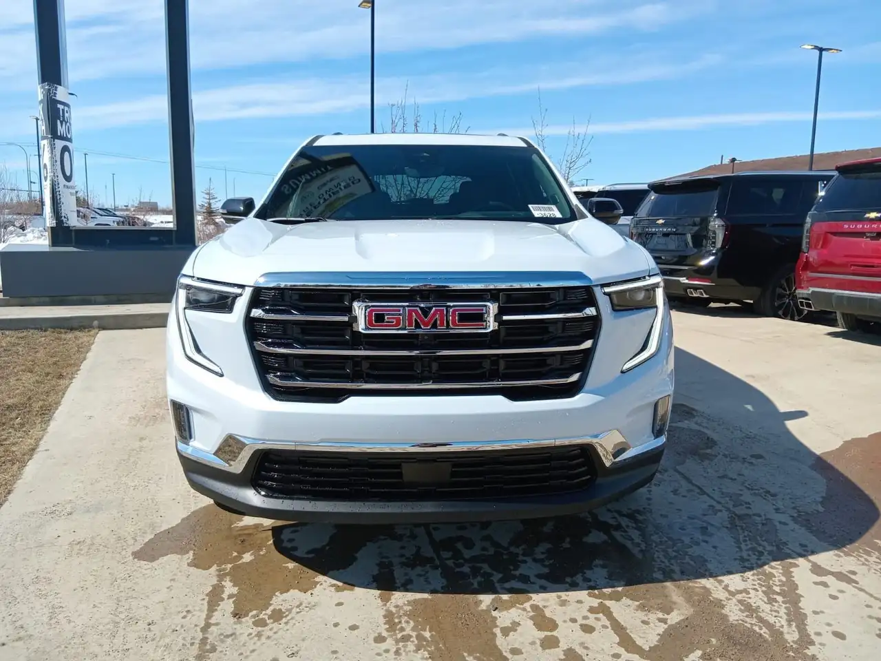 GMC Acadia снимка GMC Acadia
