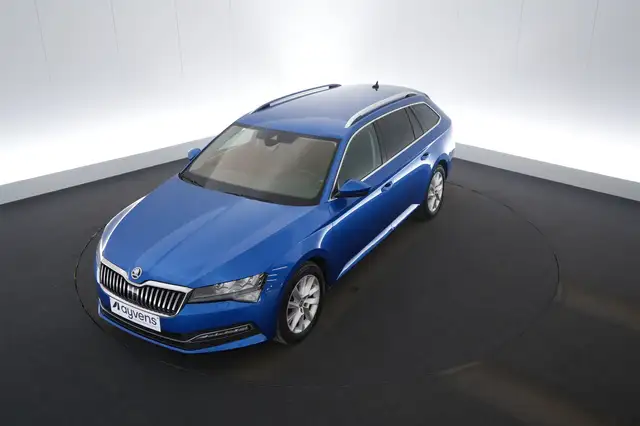 Skoda Superb Combi 1.5 TSI ACT Style Premium Corporate+ LEDER