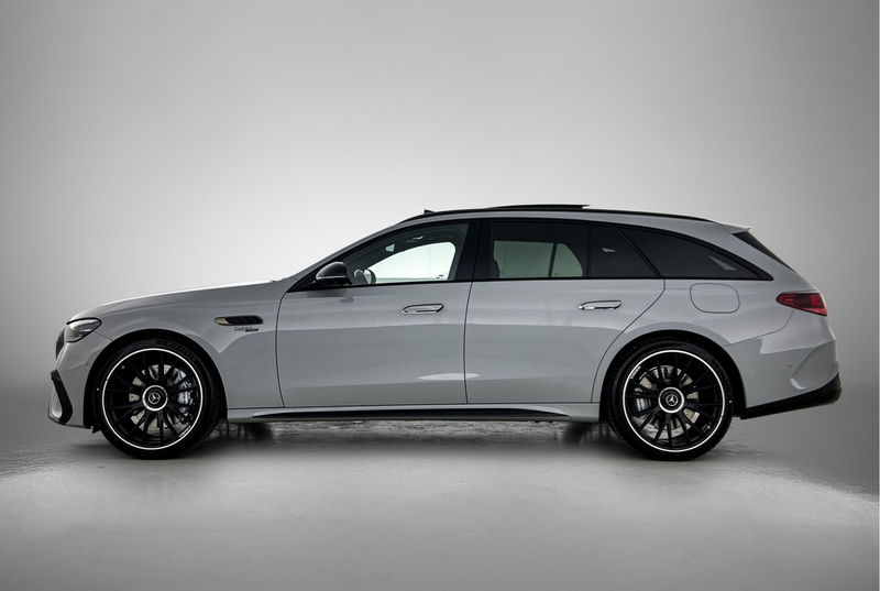 Mercedes-Benz E 53 AMG 4MATIC+ Night Edition | Premium Plus | ENERGIZING- — photo 3