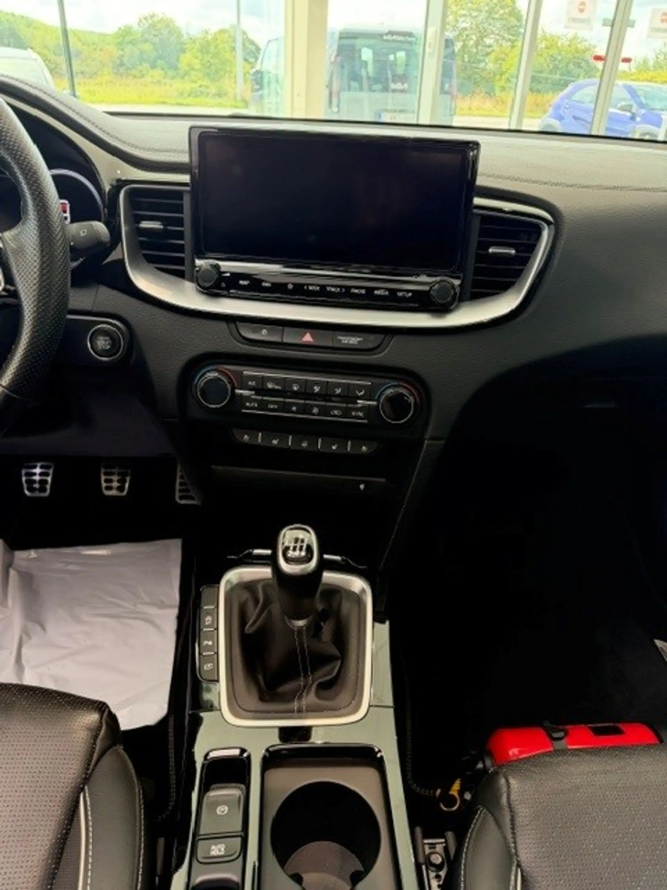 Kia ProCeed / pro_cee'd 1.5 T 160 ch Gtline — photo 11