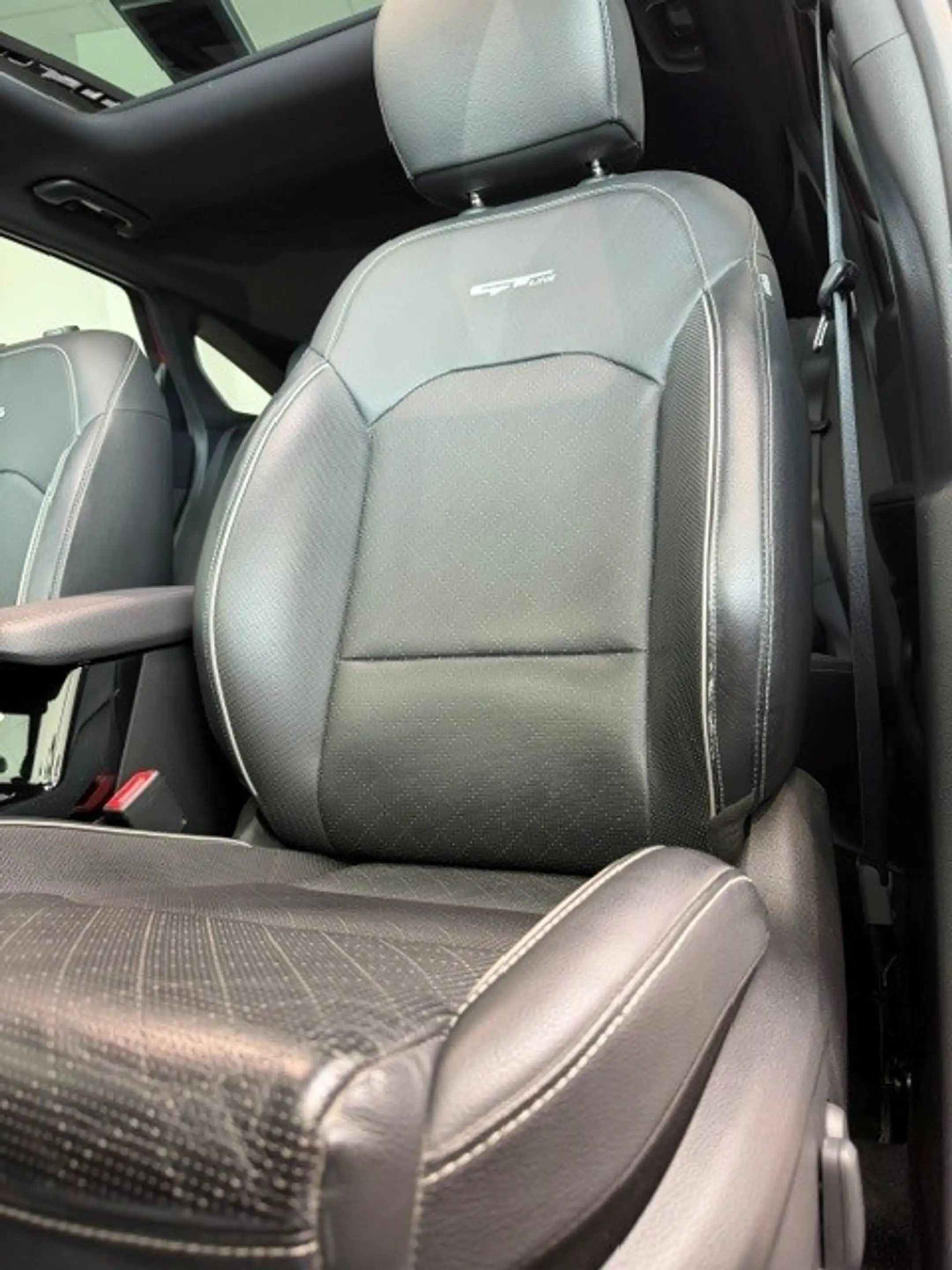 Kia ProCeed / pro_cee'd 1.5 T 160 ch Gtline — photo 12