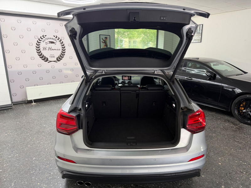 Audi Q2 40 TFSI QUATTRO S-LINE PANO HUD LEDER CARBON — photo 9