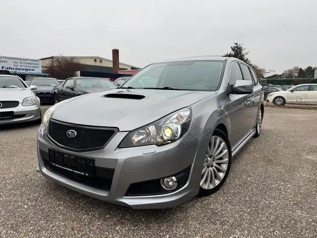 Subaru Legacy *Vollausstattng 2.5L*265Ps*Symmetrical AWD