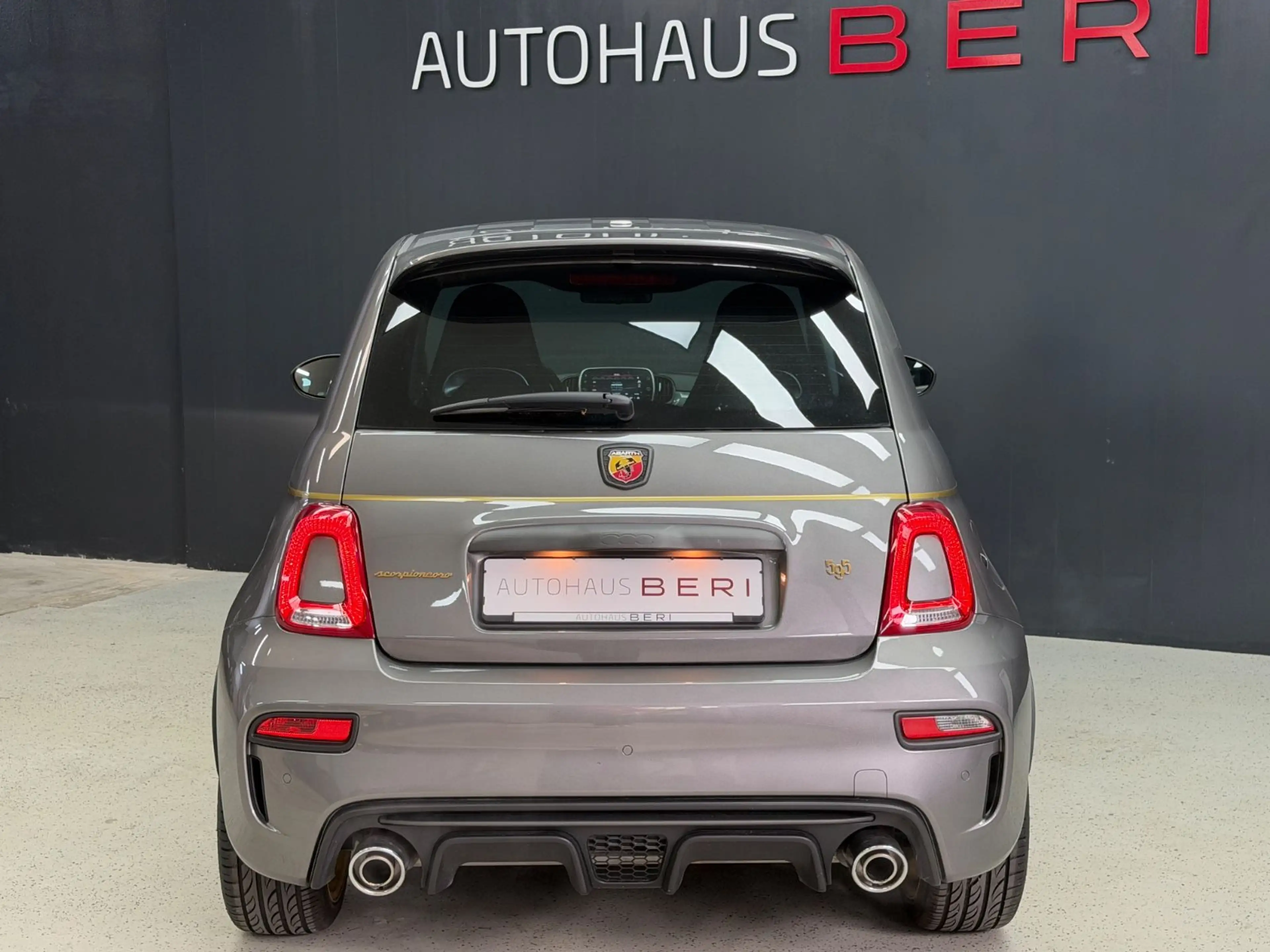 Abarth 595 1.4 Scorpioneoro ONEof2000 Limited EDITON — photo 7
