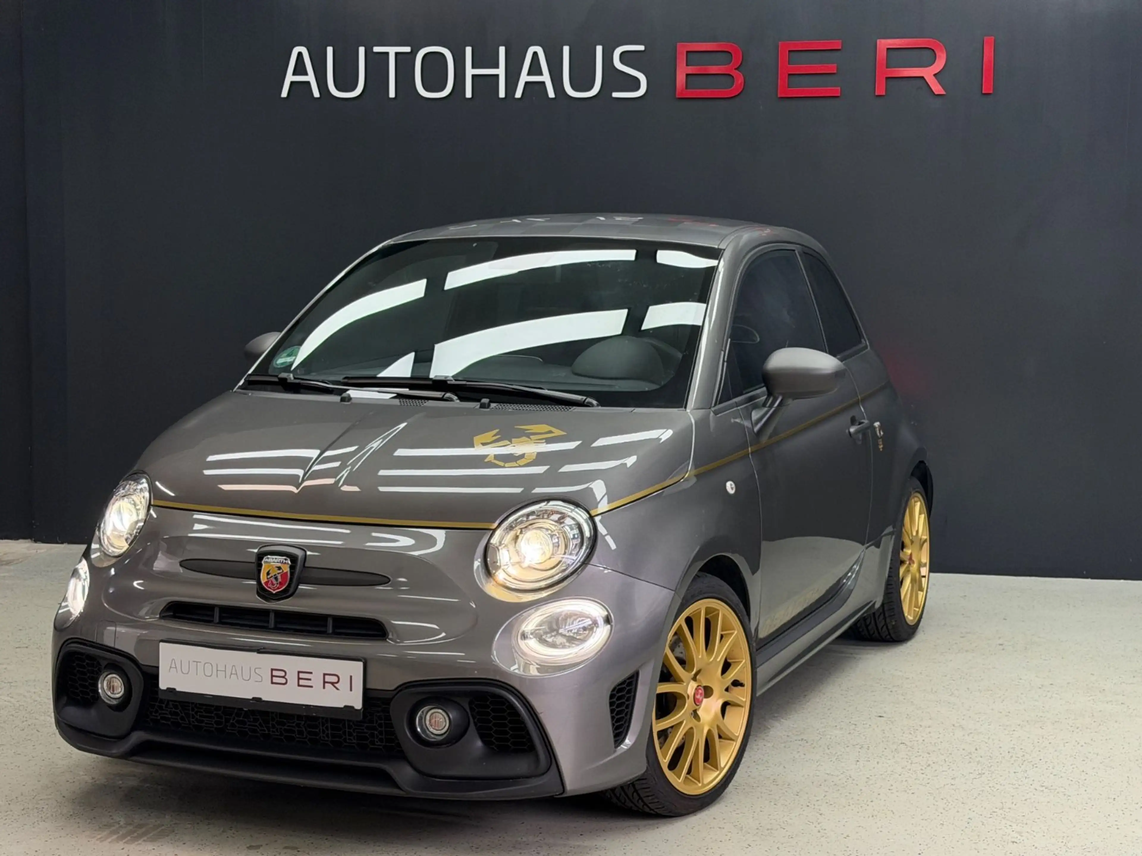 Abarth 595 1.4 Scorpioneoro ONEof2000 Limited EDITON — photo 3