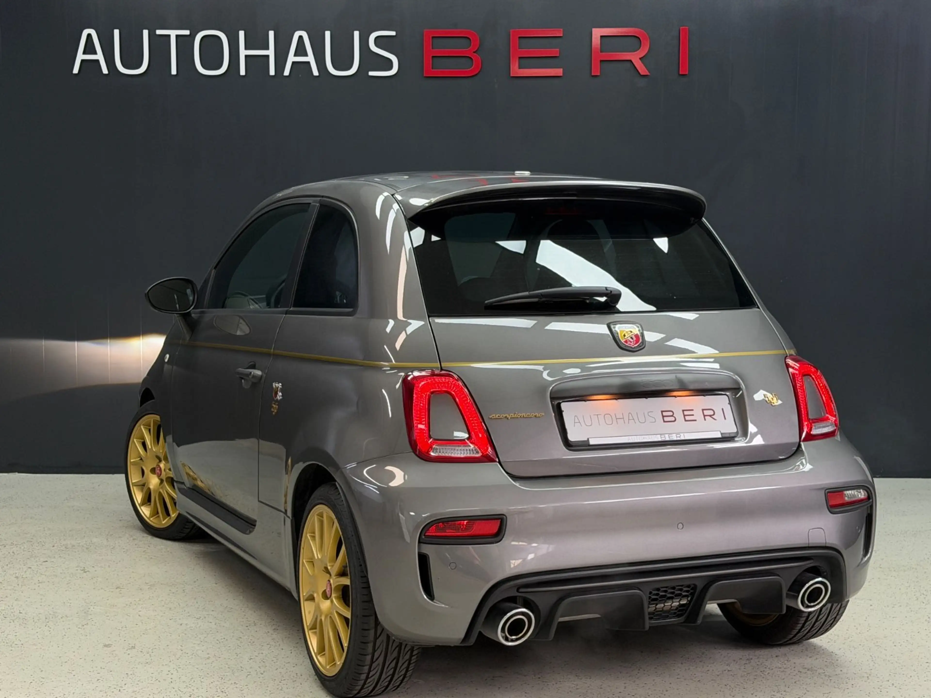 Abarth 595 1.4 Scorpioneoro ONEof2000 Limited EDITON — photo 6
