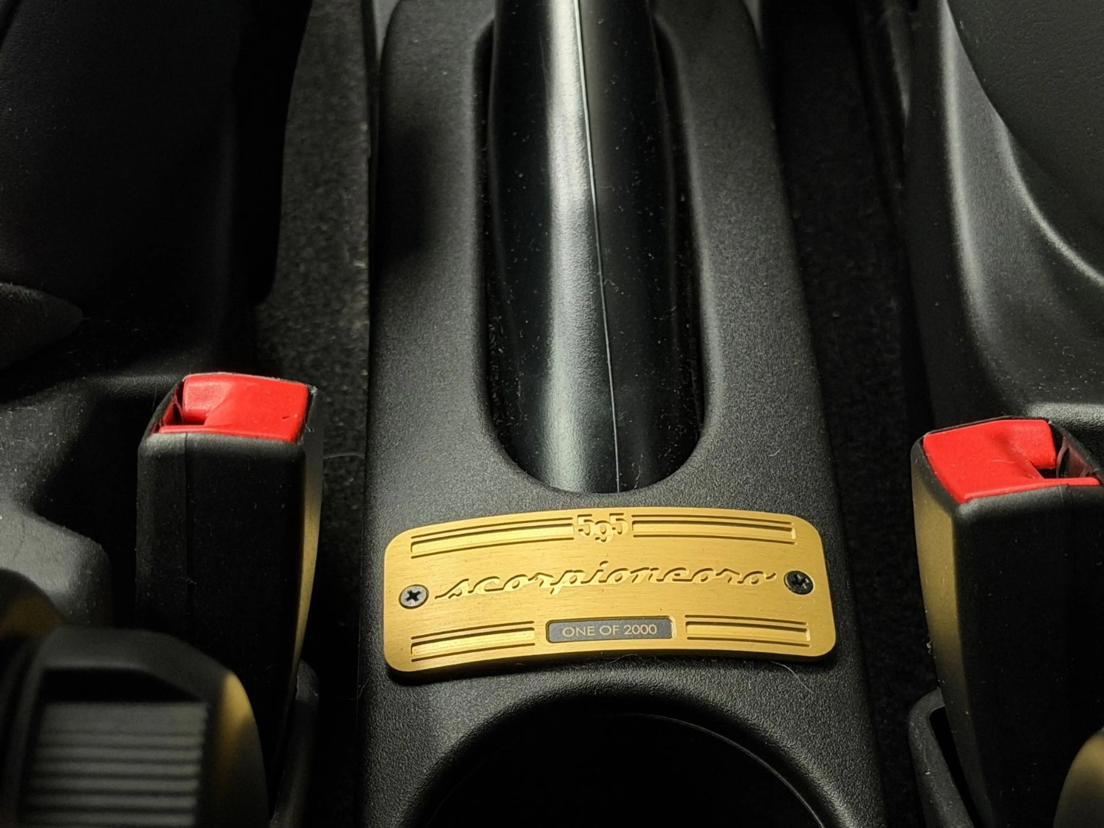 Abarth 595 1.4 Scorpioneoro ONEof2000 Limited EDITON — photo 20
