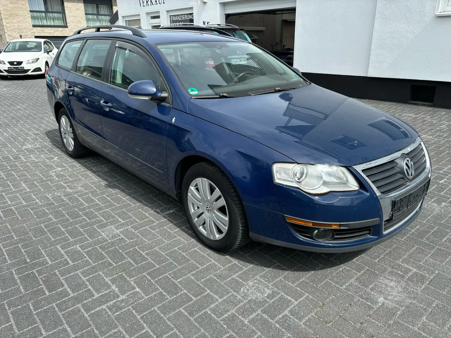 Volkswagen Passat Variant Trendline Klimaautomatik / Sitzheizung / AHK Blau - 2