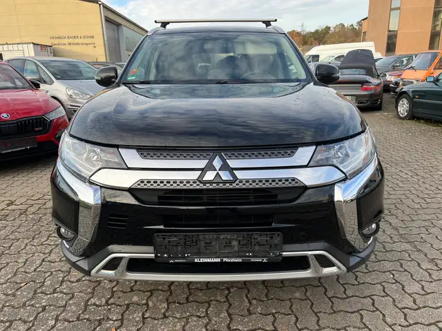 Mitsubishi Outlander Diamant Edition+ 2WD