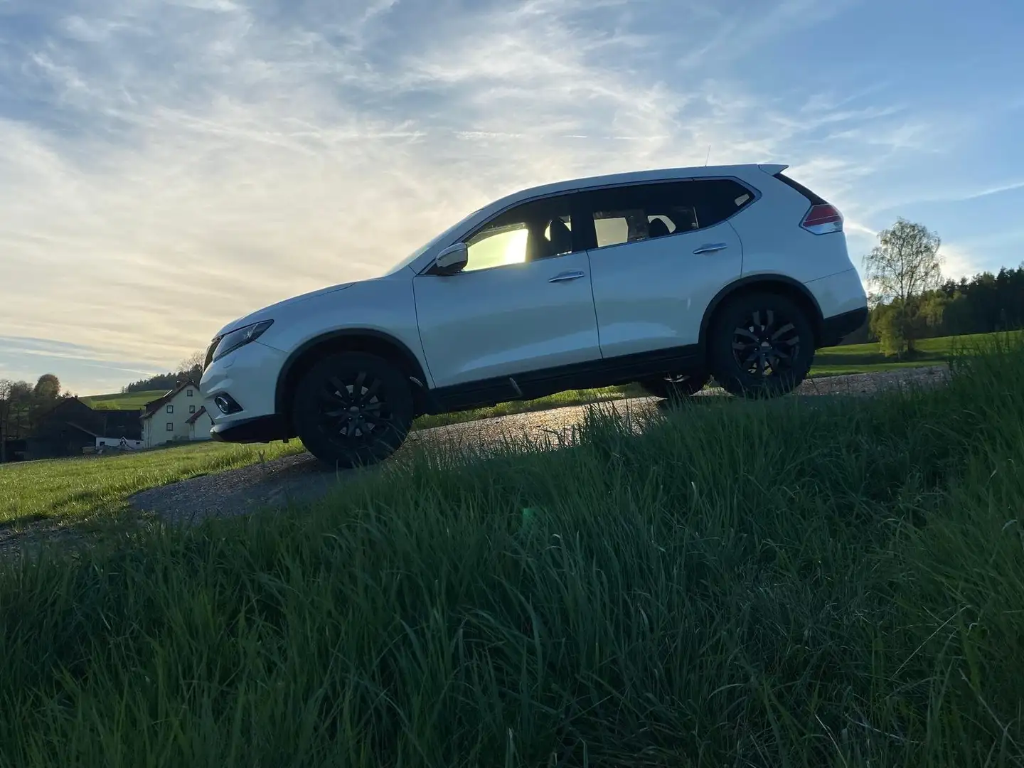 Nissan X-Trail X-Trail 2.0 dCi ALL-MODE 4x4i Acenta Weiß - 1