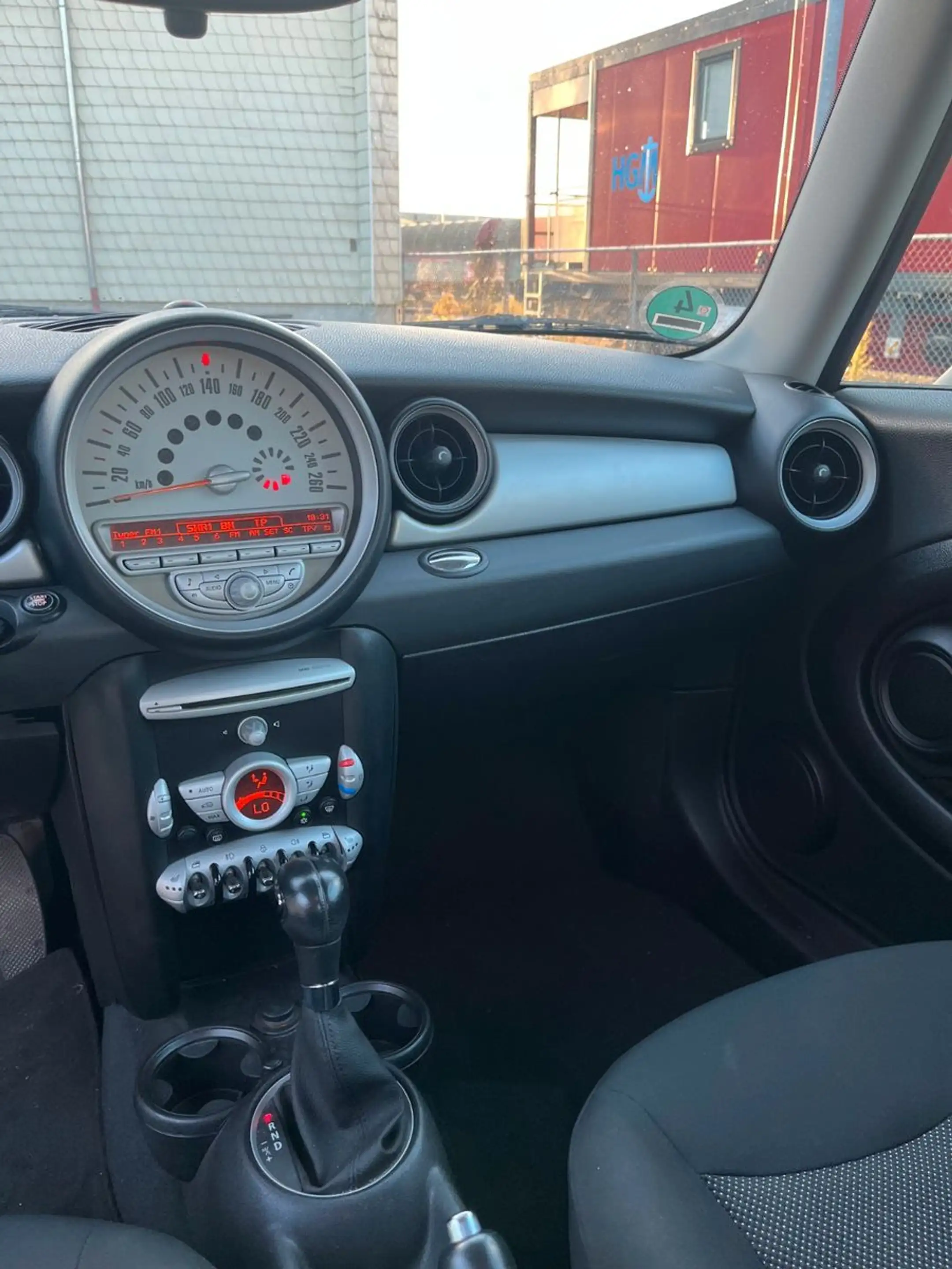 MINI One Automatik 2.HAND SITZHEIZUNG — photo 9