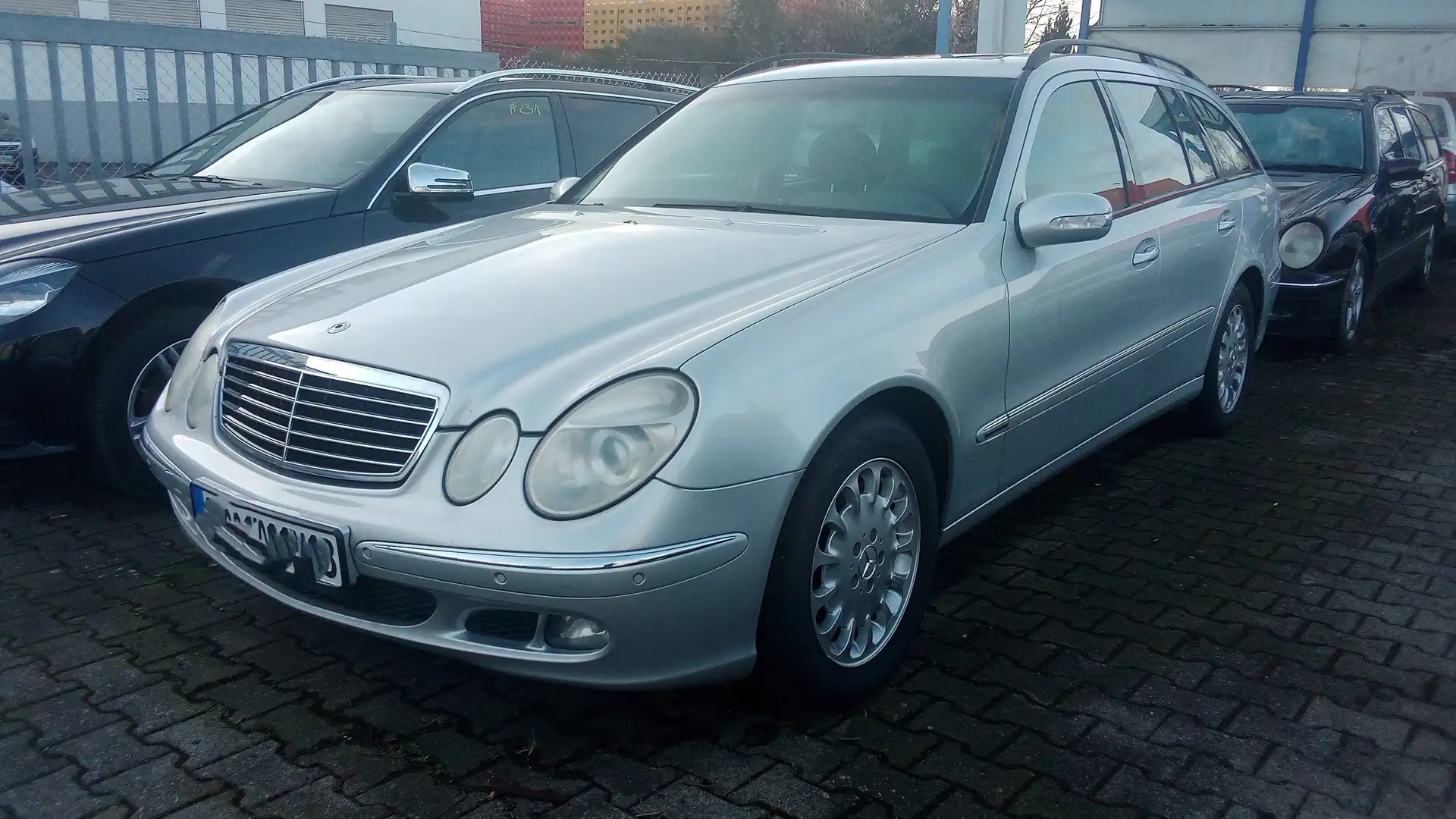 Mercedes-Benz E 220 E 220 T CDI (211.206) Gris - 1