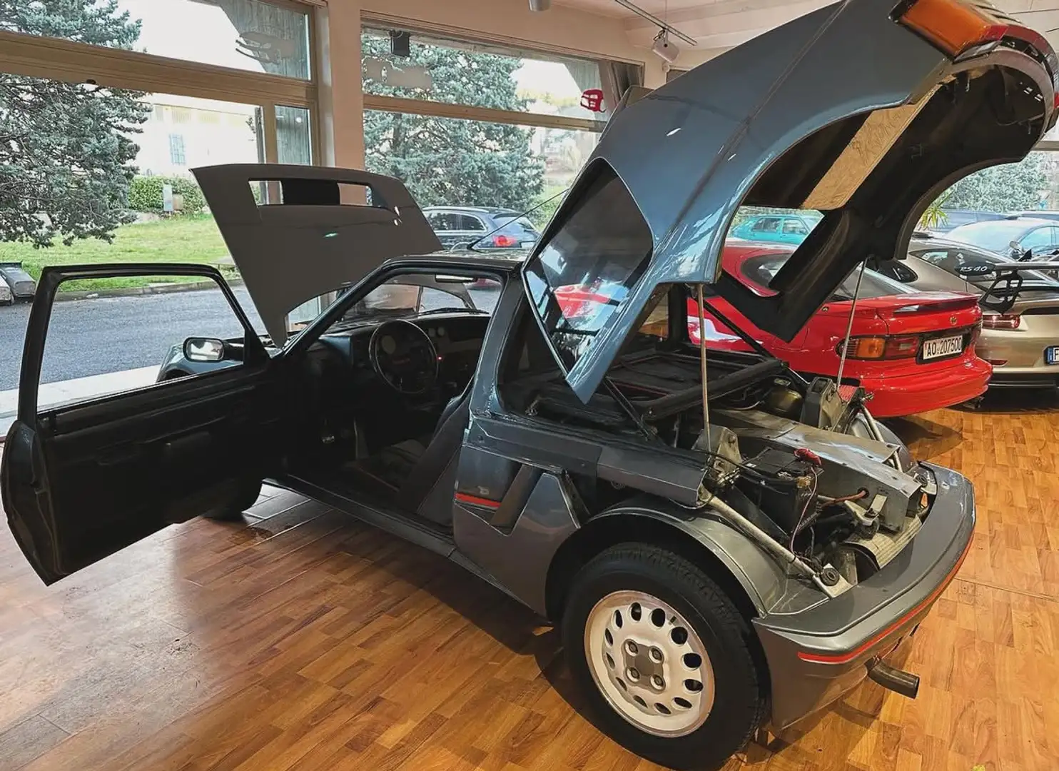 Peugeot 205 2p 1.8i turbo 16 - 1