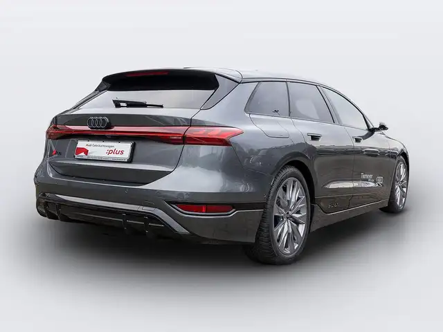 Audi E-Tron view 3