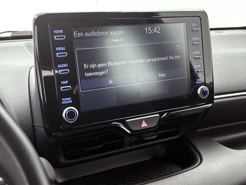 Toyota Yaris 1.5 Hybrid Style + | BTW voertuig | Head-Up Displa — photo 10