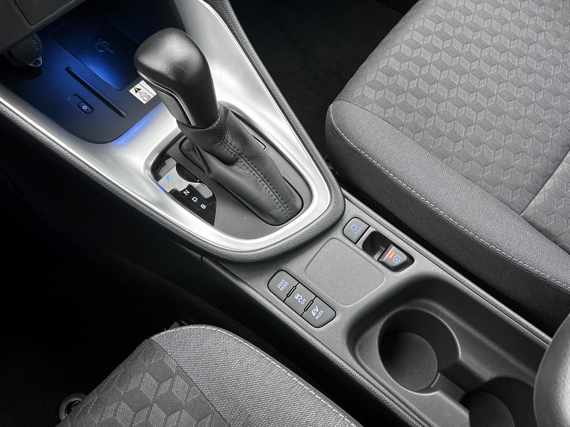 Toyota Yaris 1.5 Hybrid Style + | BTW voertuig | Head-Up Displa — photo 12