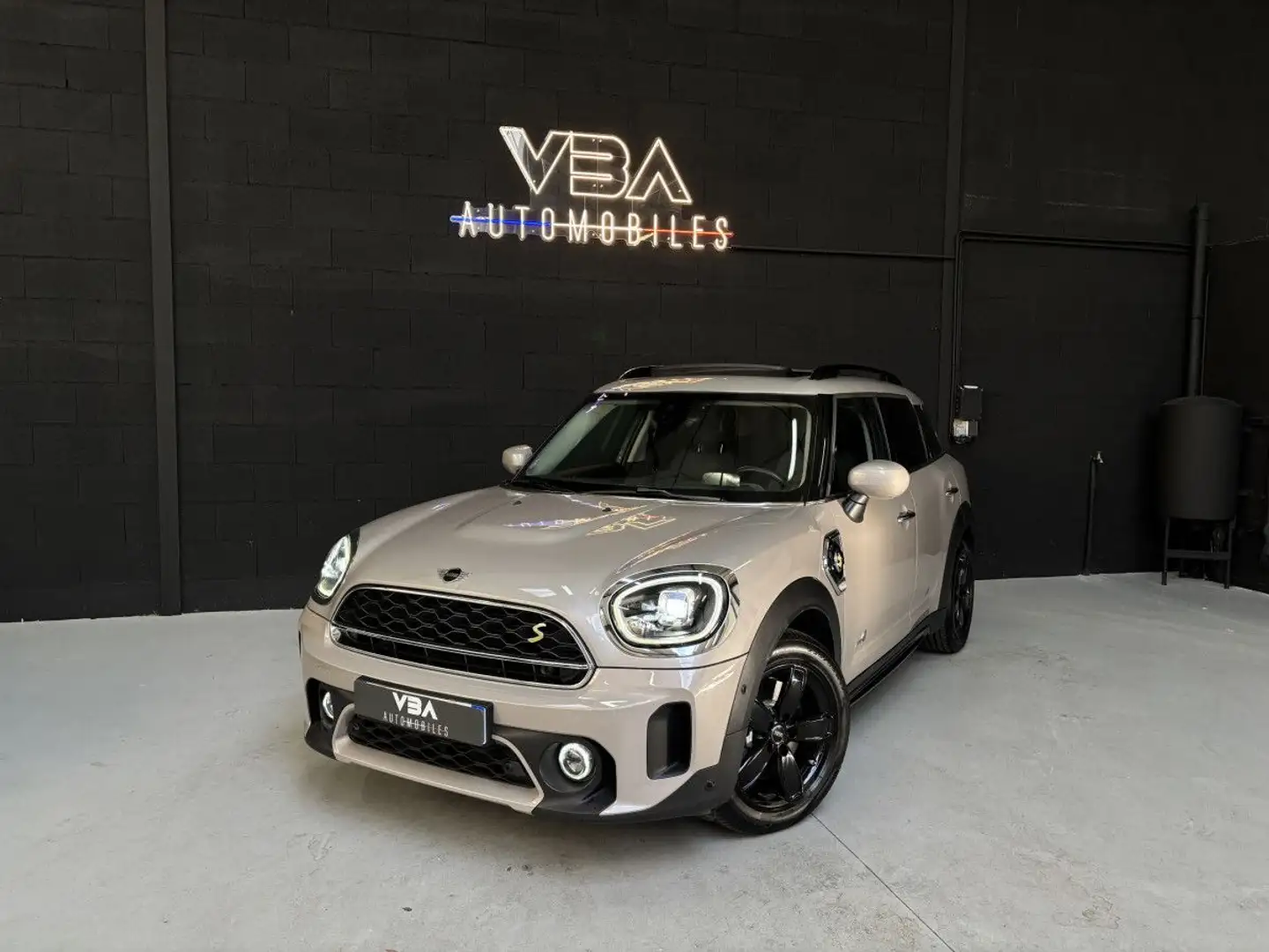 MINI Cooper Countryman (2) Cooper SE ALL4 Premium Plus125%2B95ch BVA6 Gris - 2