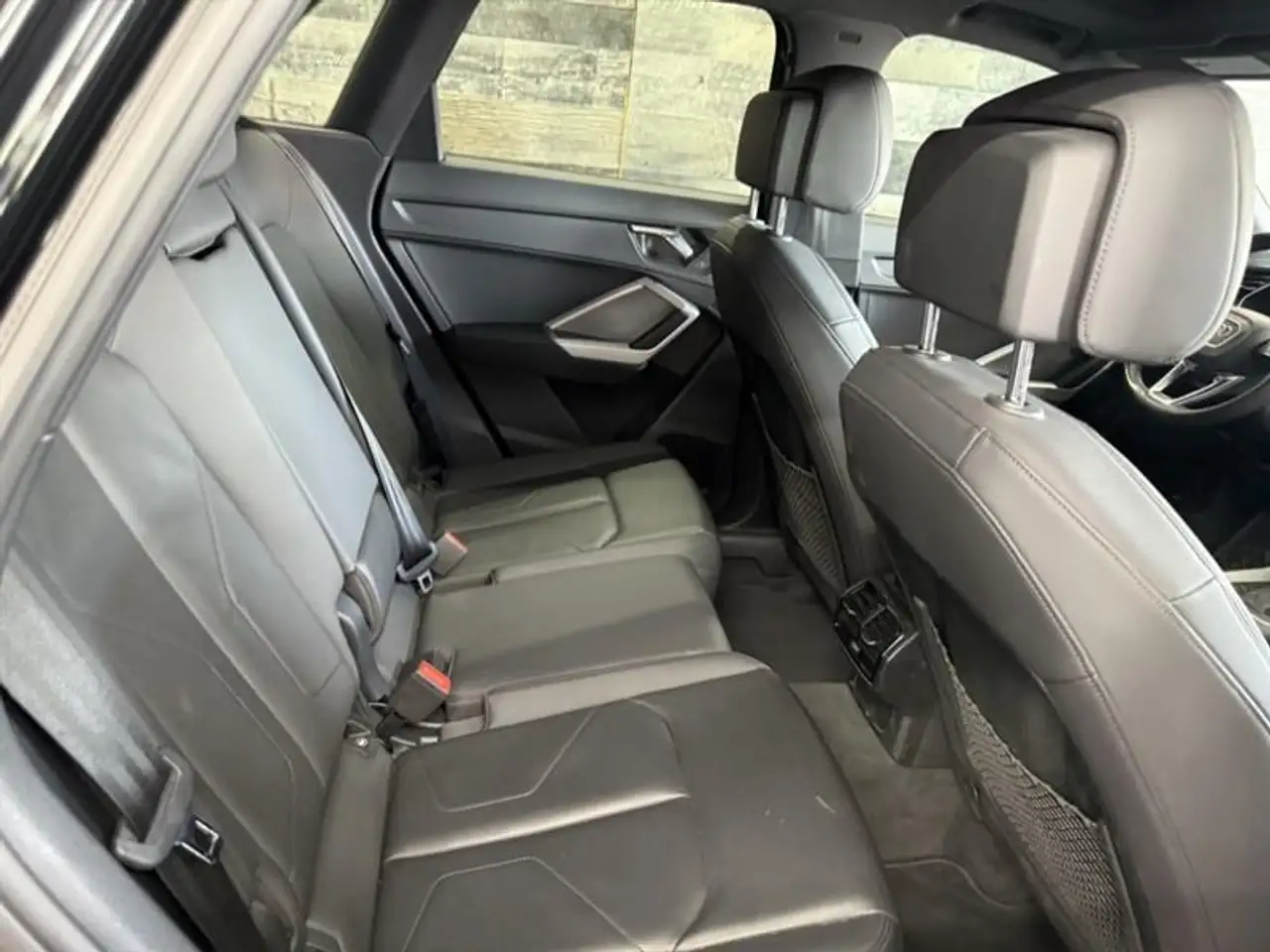 Audi Q3 снимка Audi Q3