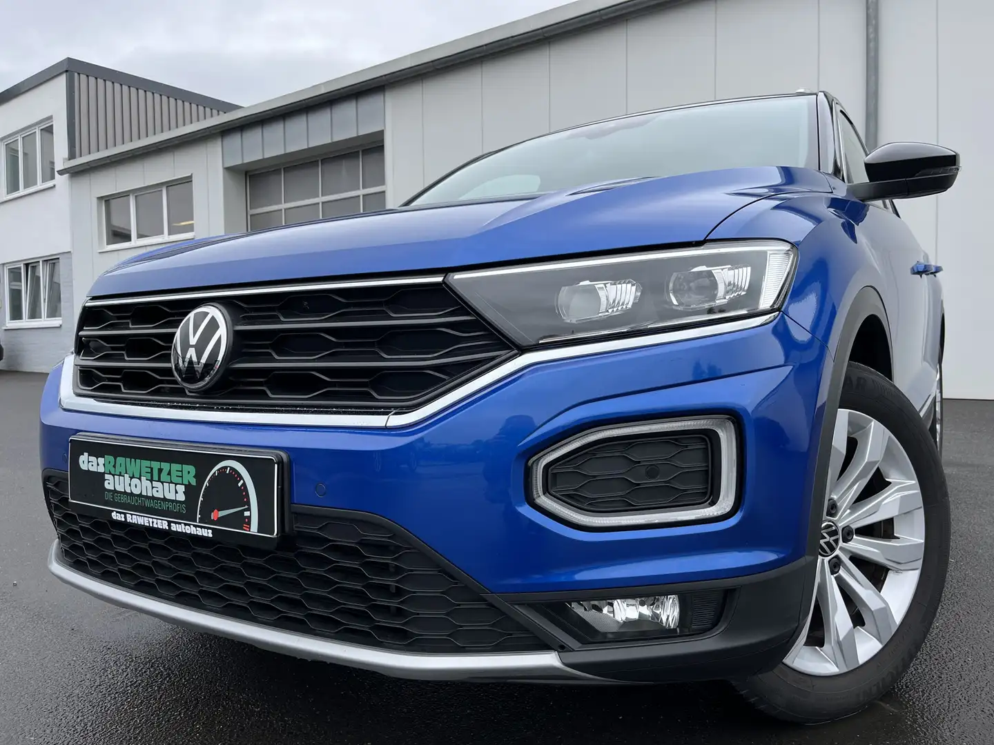 Volkswagen T-Roc 1.5 TSI DSG Sport 147€ m. 20% Anzahlung AHK Acti Blau - 1
