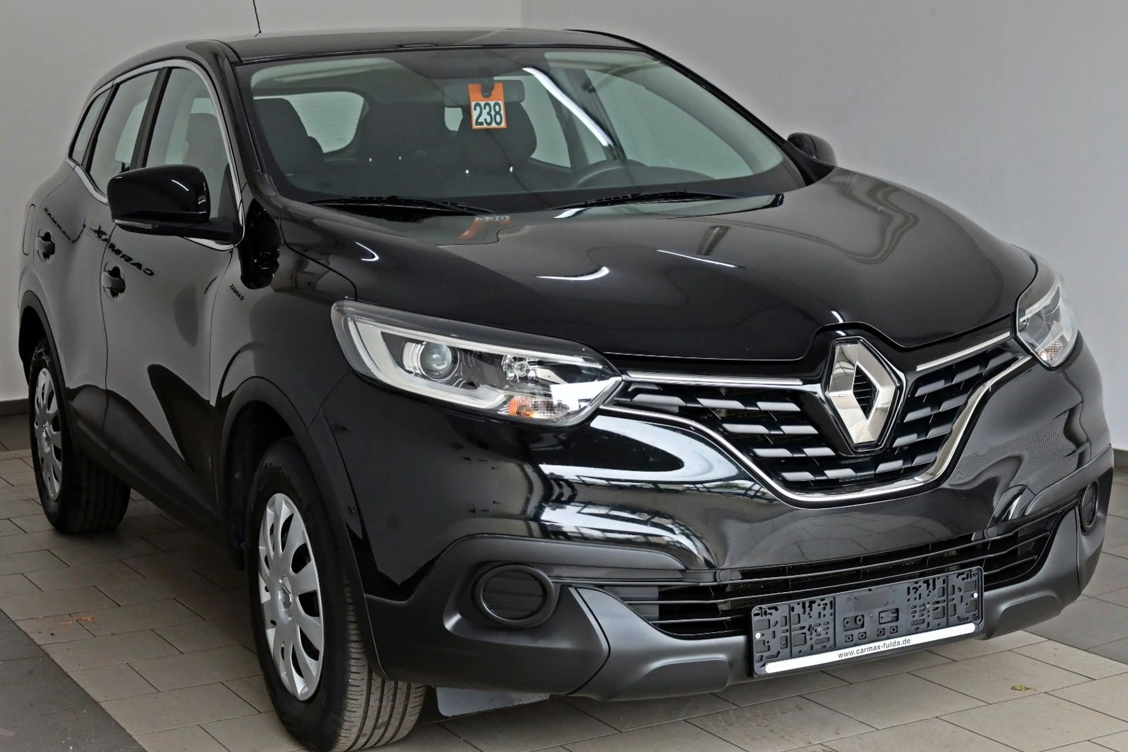 Renault Kadjar Life Klima,AHK,8 fach bereift — photo 7