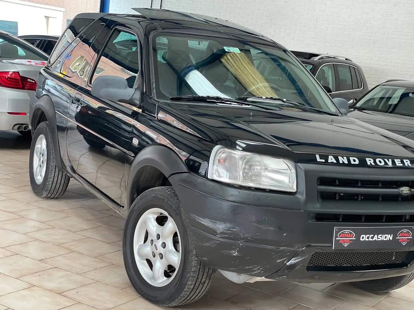 Land Rover Freelander 2.0 Turbo d4 4X4 BOÎTE AUTOMATIQUE Zwart - 2