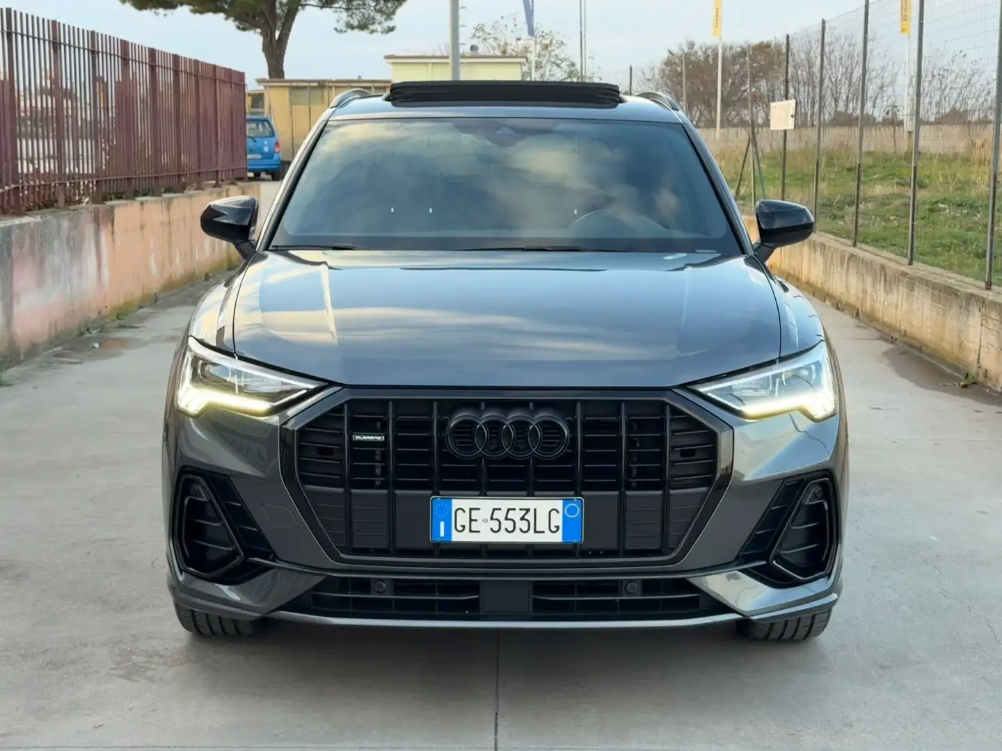 Audi Q3 Q3 40 TDI quattro S tronic S line edition Argent - 1