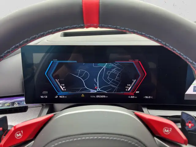 BMW M5 view 11