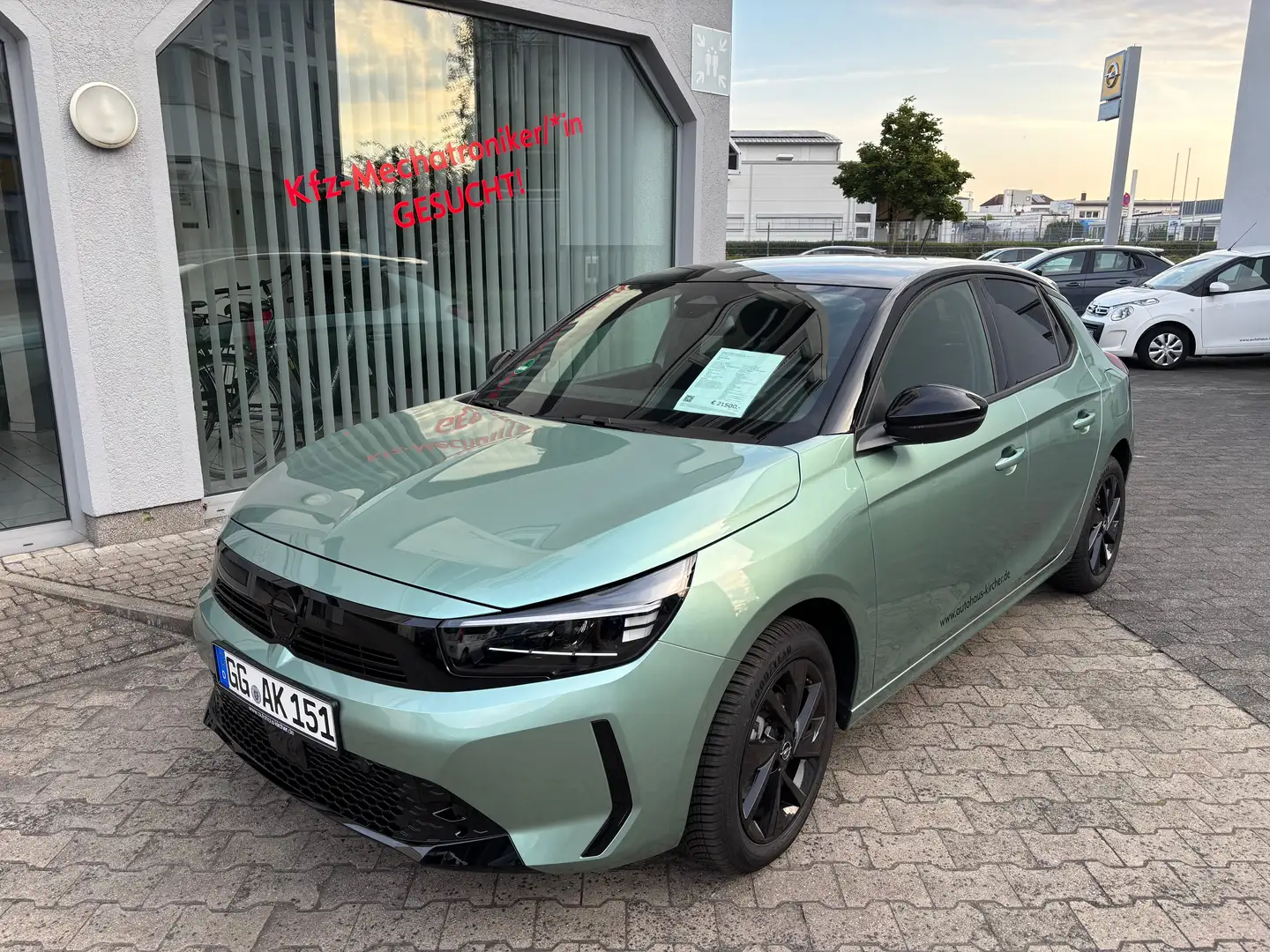 Opel Corsa YES Grün - 1