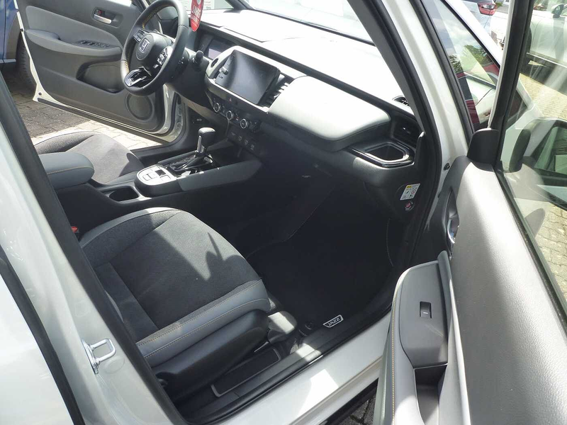 Honda Jazz Hybrid e:HEV 1.5 i-MMD Advance Sport — photo 5