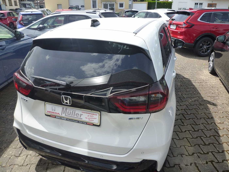 Honda Jazz Hybrid e:HEV 1.5 i-MMD Advance Sport — photo 3