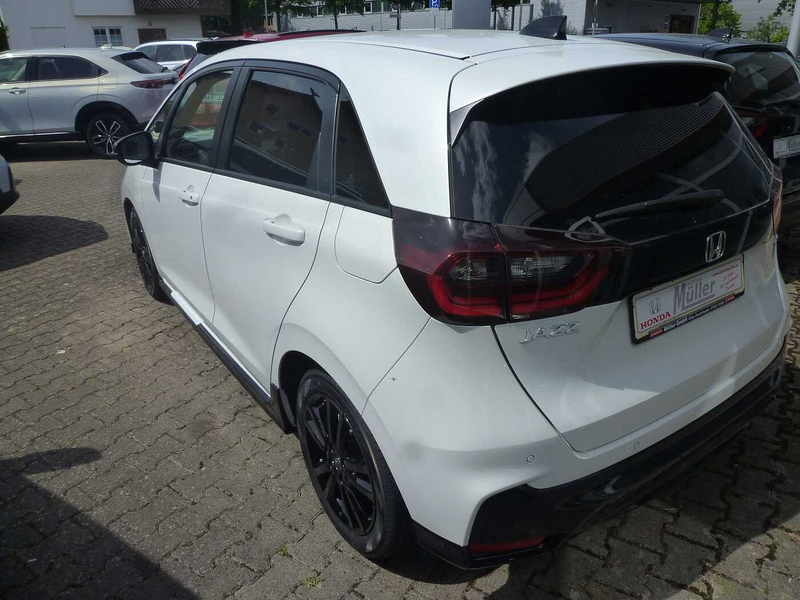 Honda Jazz Hybrid e:HEV 1.5 i-MMD Advance Sport — photo 4