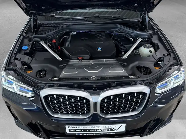 BMW X4 view 14