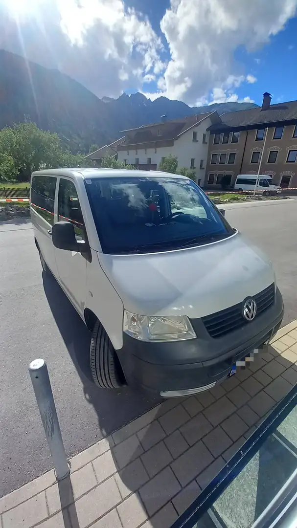 Volkswagen T5 Kombi Kombi 1,9 TDI Weiß - 1