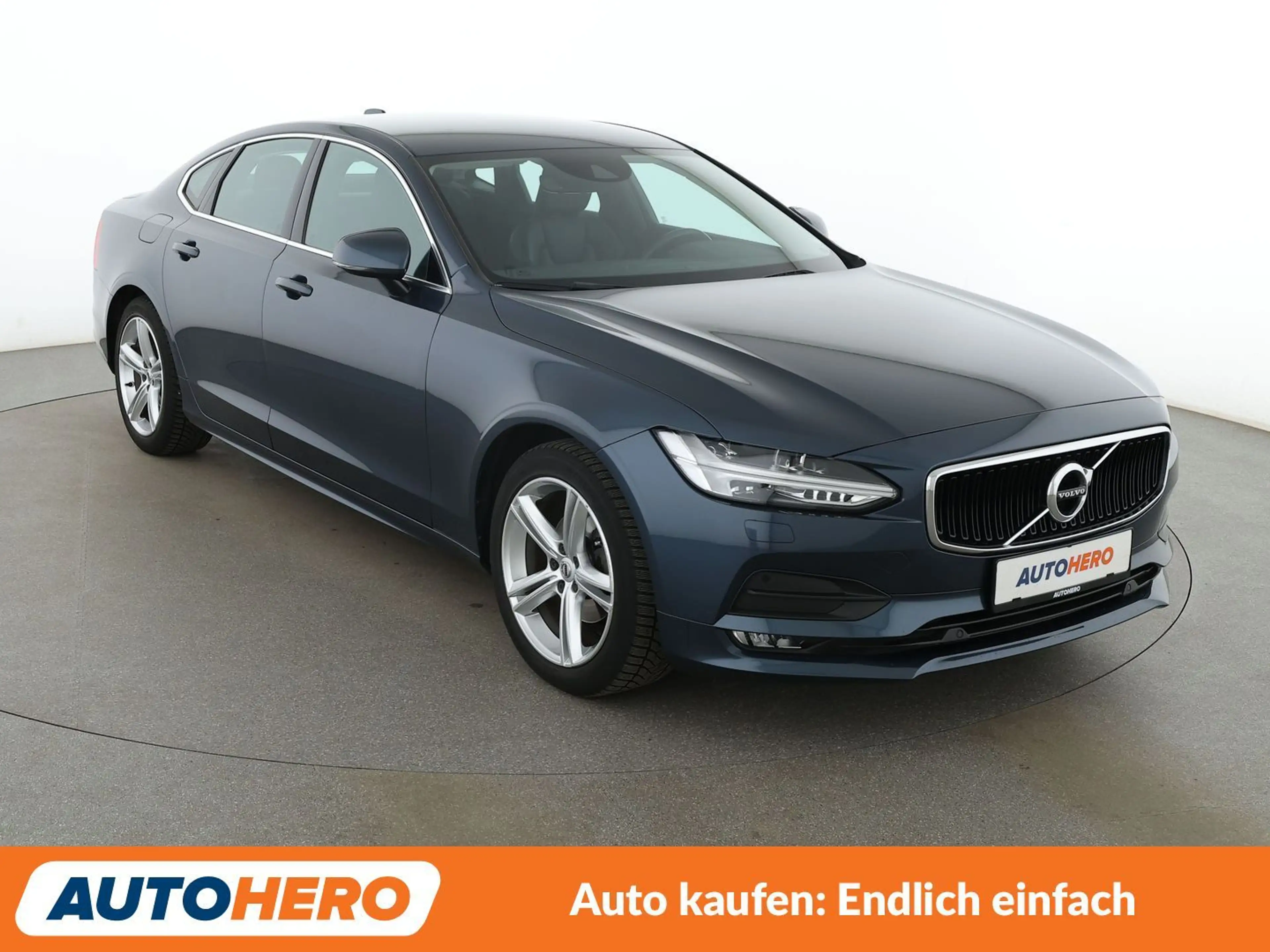Volvo S90 2.0 D4 Momentum Aut.*NAVI*LED*ACC*CAM*PDC*SHZ* — photo 8