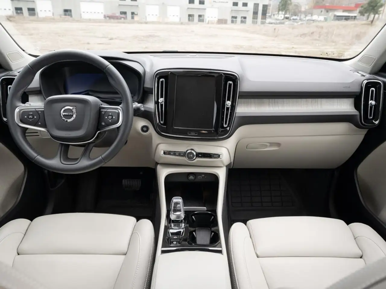 Volvo XC40 снимка Volvo XC40