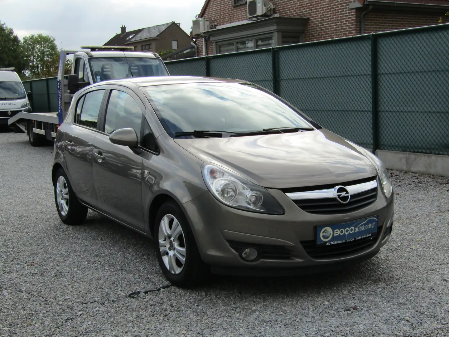 Opel Corsa Corsa 1.2 16V (ecoFLEX) Innovation Brun - 2