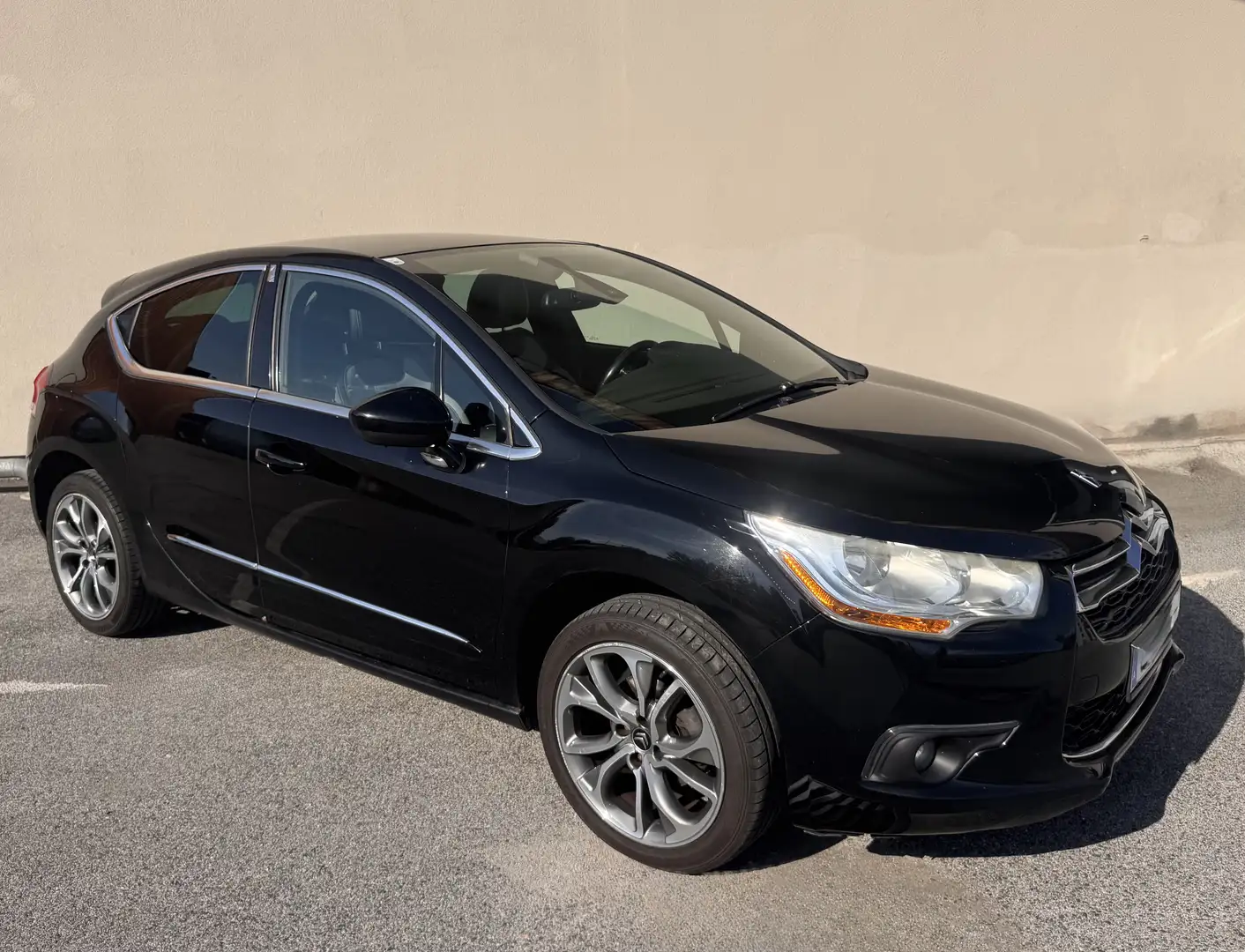 Citroen DS4 HDi 110 So Chic - 1