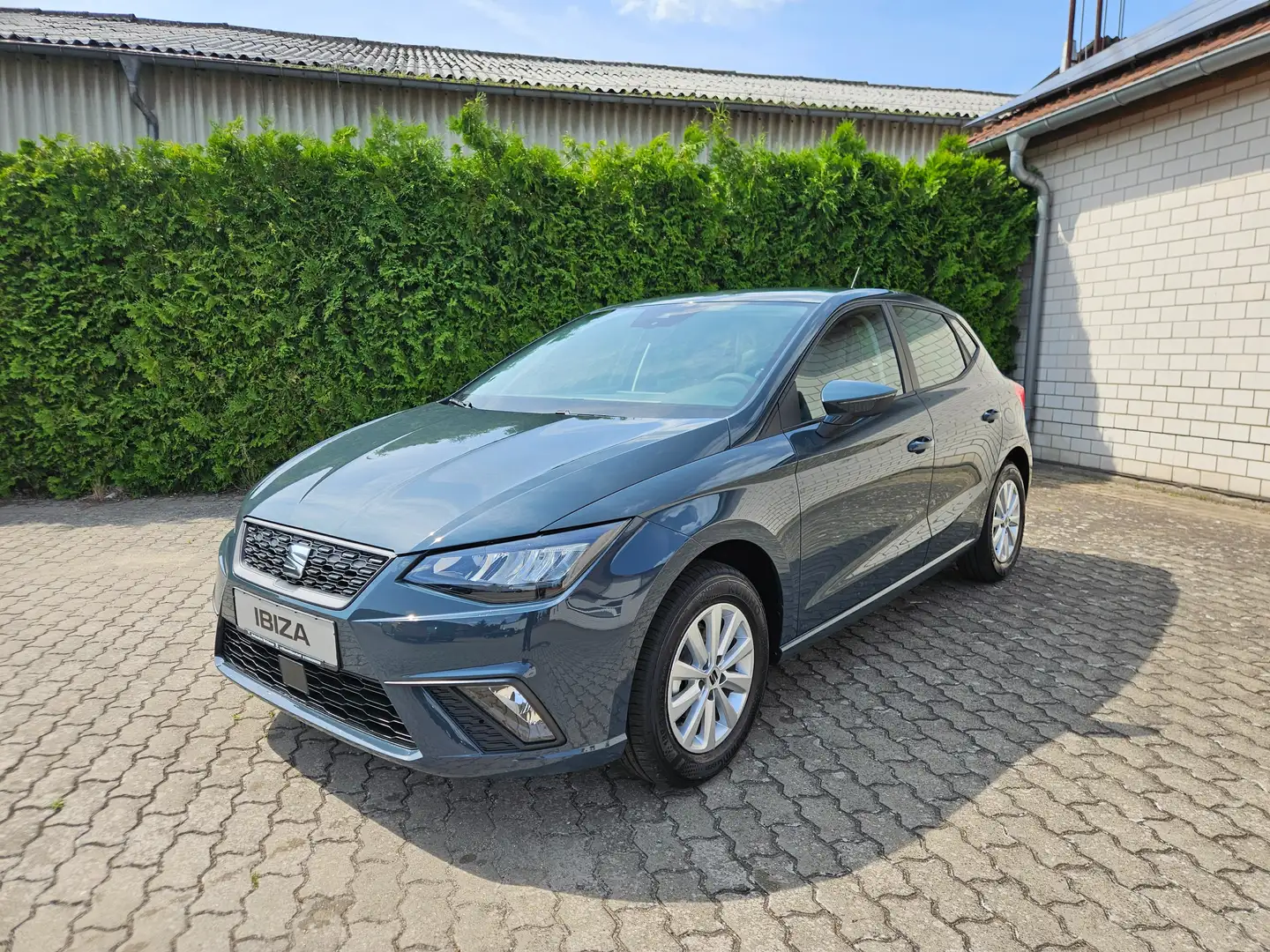 SEAT Ibiza 1.0 MPI *Klima, SHZ, EPH, Full Link, LED, GRA* Bleu - 2