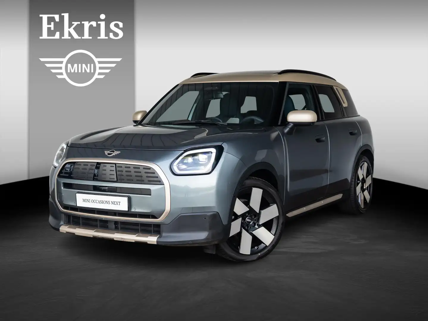 MINI Countryman E Favoured + XL pakket + 360 camera + Elek stoelen Groen - 1