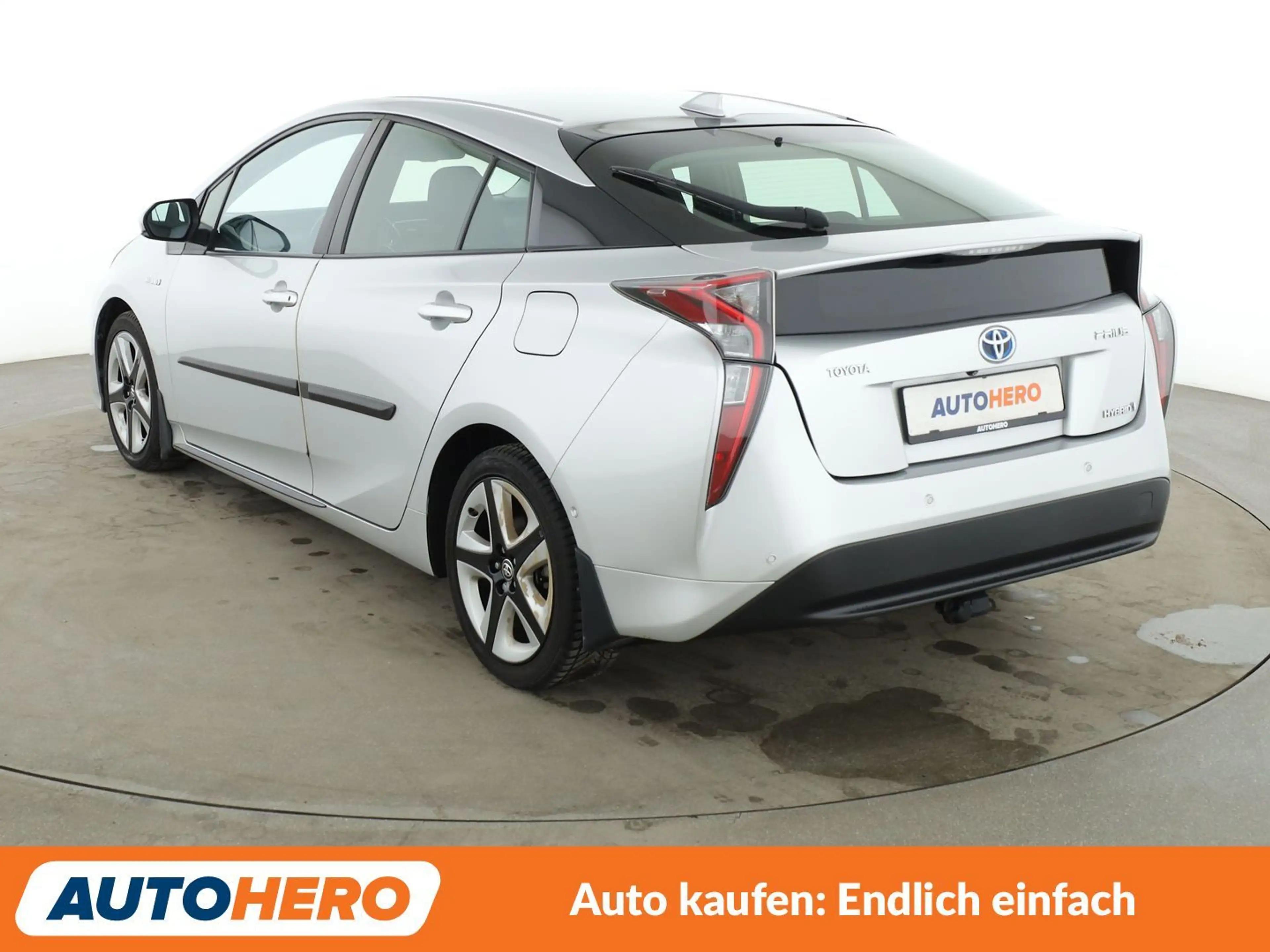 Toyota Prius 1.8 Executive Aut.*NAVI*ACC*CAM*PDC*SHZ* — photo 4