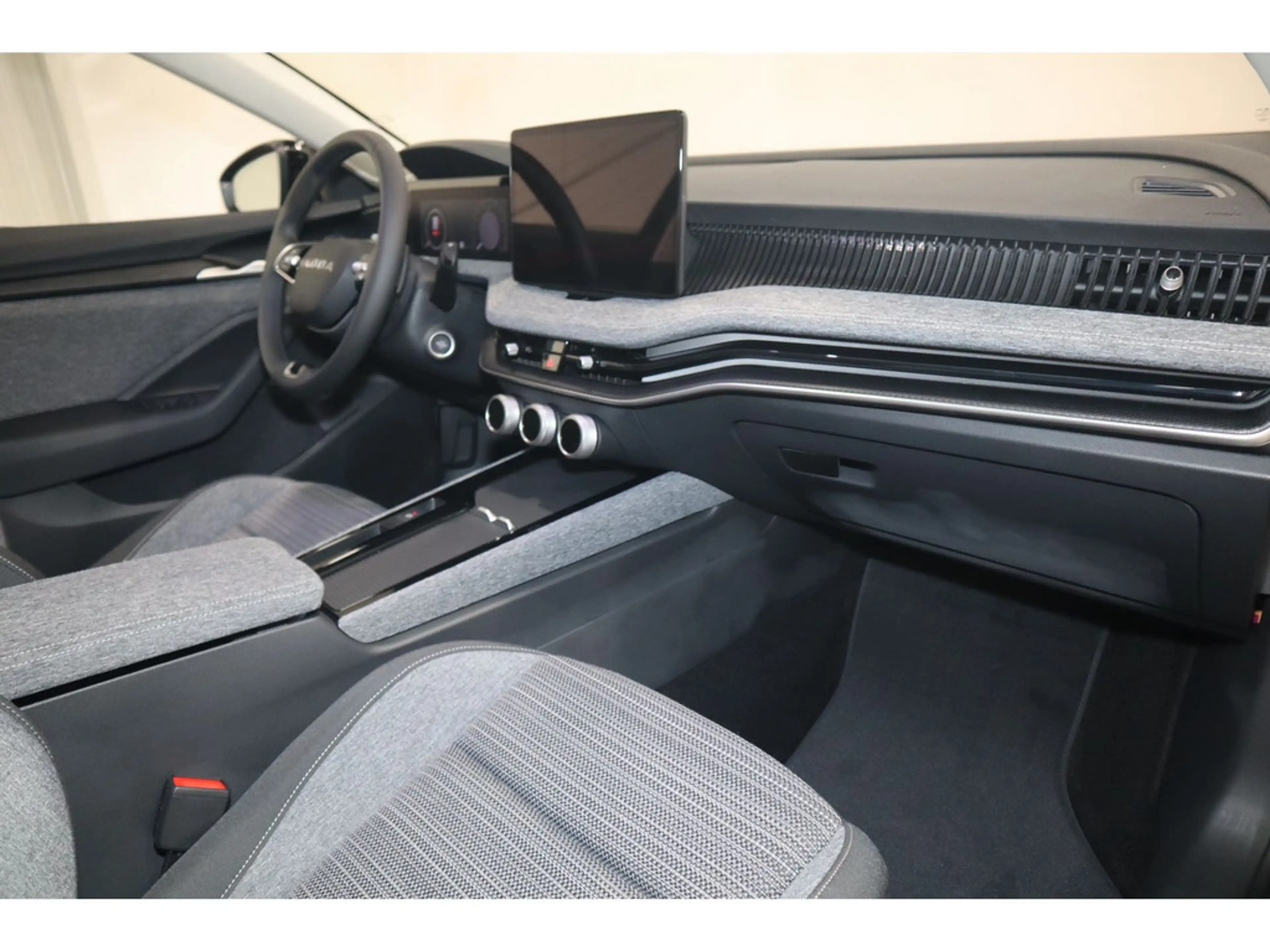 Skoda Superb Combi 2.0 TDI Selection LED,Navi,PDC — photo 15