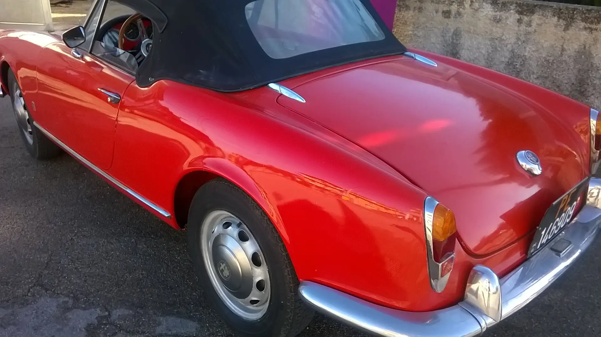 Alfa Romeo Giulia Spider Veloce Rojo - 2