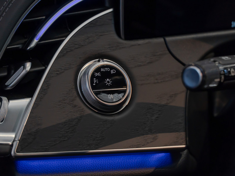 Mercedes-Benz E 450 d 4M T AMG-Sport/Pano/Burm/AHK/Airm/Night — photo 11